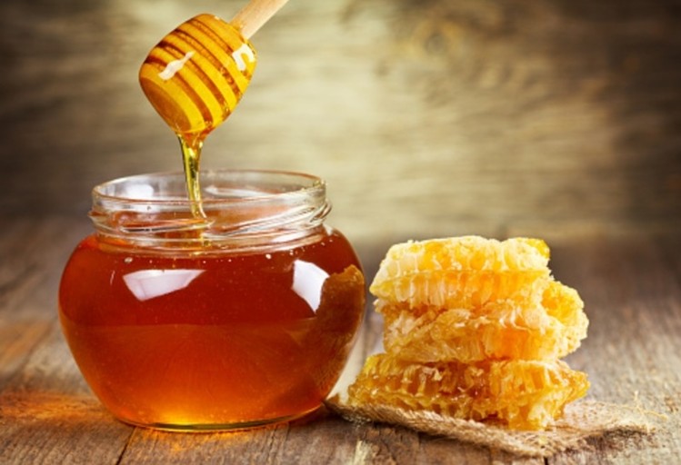 Honey Health Benefit in Hindi,शहद के सेवन के 10 फायदे,Shahad ke Fayde,honey ke benefit,सर्दियों में शहद का सेवन, shahad ka upyog, honey kya h